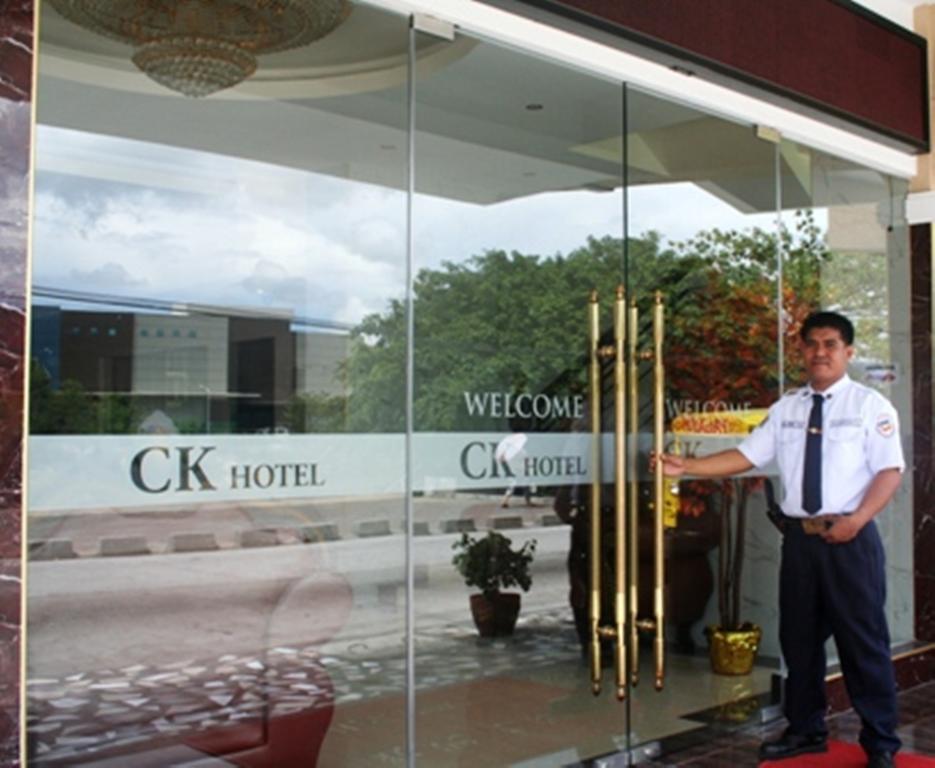Cindy Kelly Hotel Olongapo Exterior foto