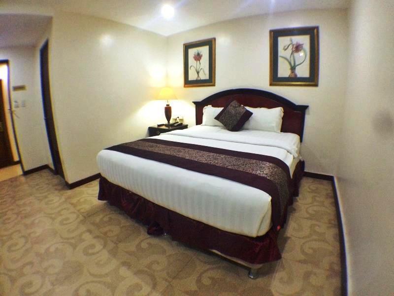 Cindy Kelly Hotel Olongapo Exterior foto
