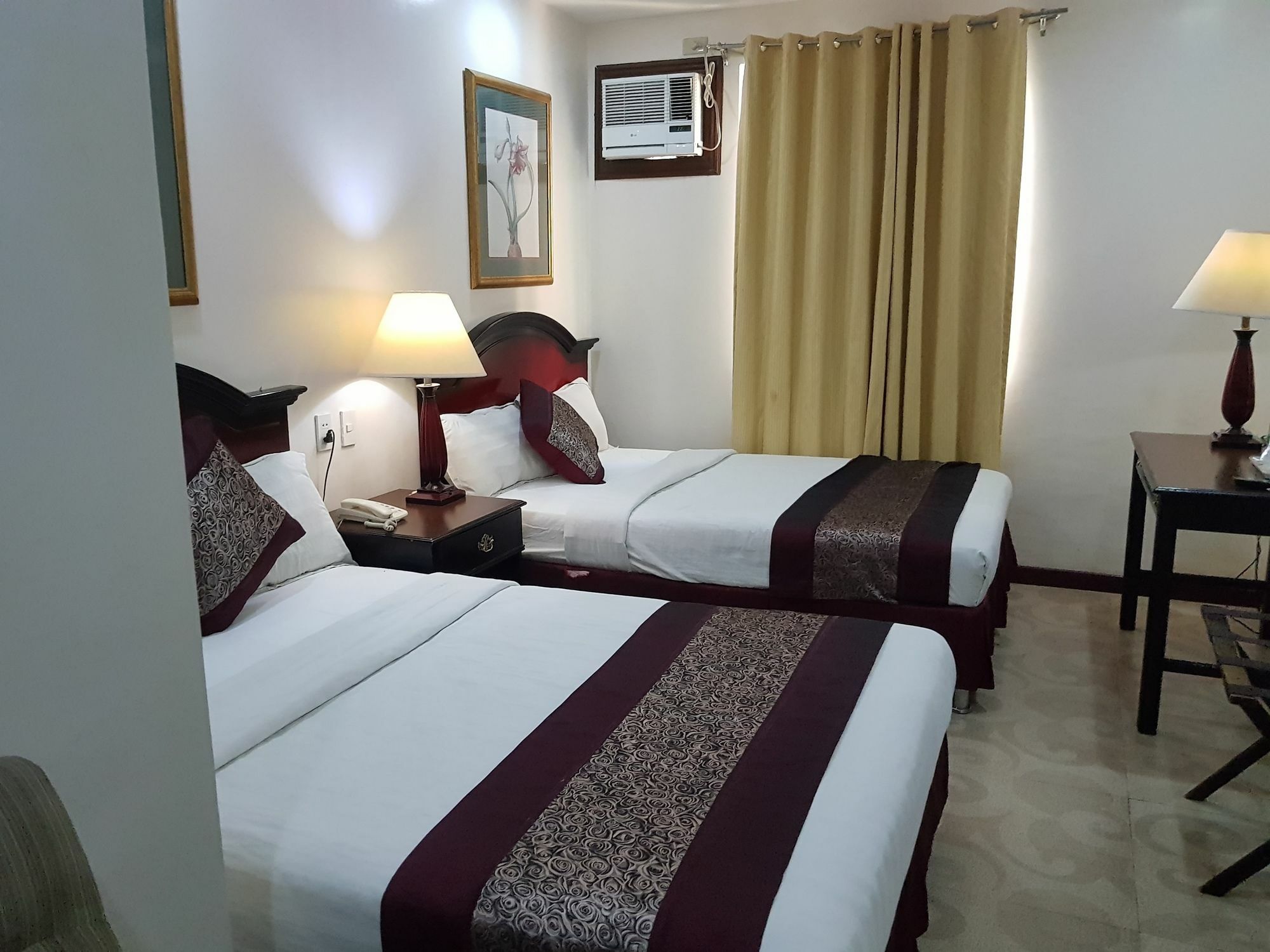 Cindy Kelly Hotel Olongapo Exterior foto